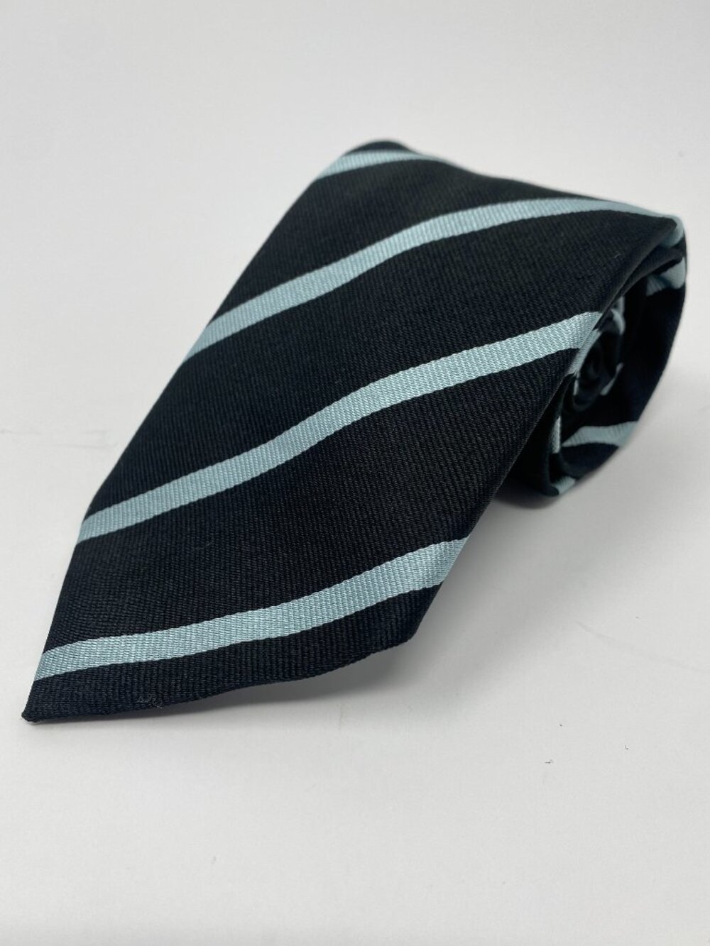 Ben Silver Tie Repp Navy Blue Silk Preppy Diagonal Stripe Stripes Neck Necktie